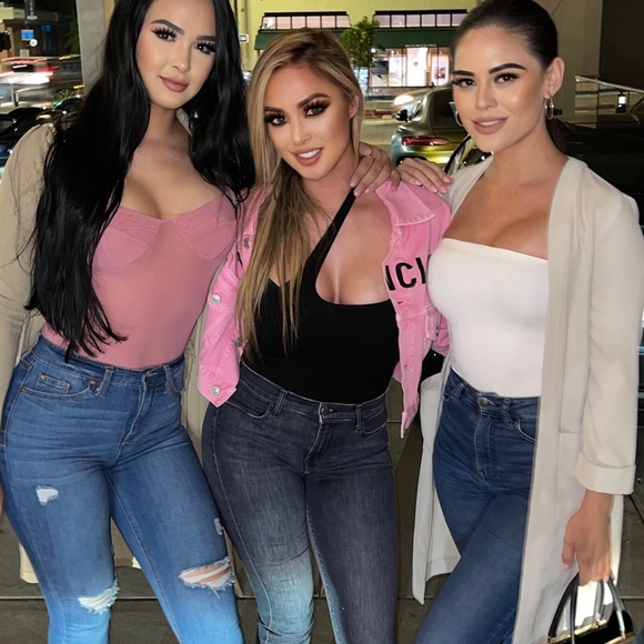 Pink Balenciaga Front embroidered Logo CROPPED Denim Jacket -size xs / 34 - Picture 3 of 8